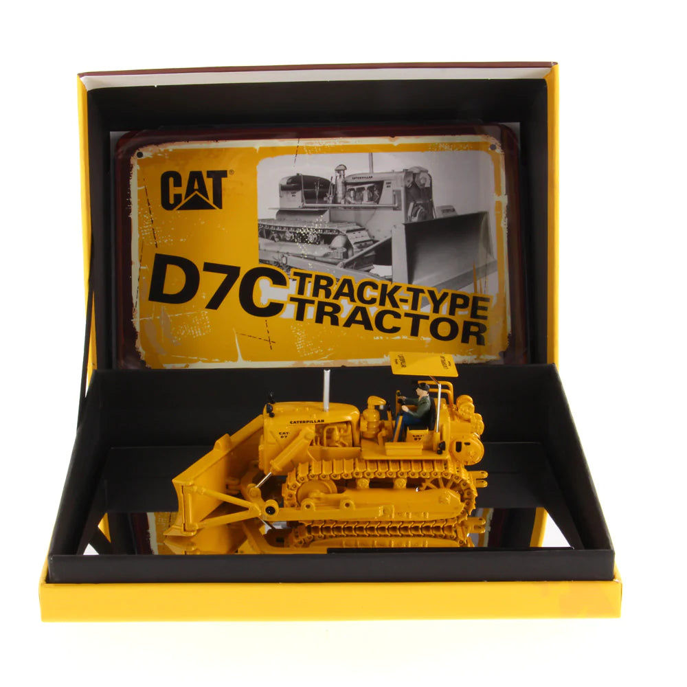 Vintage 1:50 CAT D7C Track Type Tractor