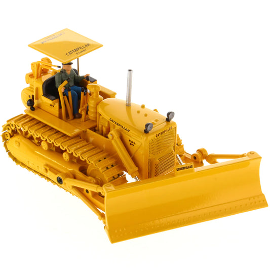 Vintage 1:50 CAT D7C Track Type Tractor